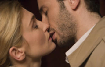 un_baiser_s_il_vous_plait_a9c4a8b8