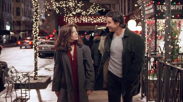 Sara (Kate Beckinsale) and Jonathan (John Cusack) walking the Christmassy streets of New York.