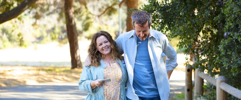 Lilly (Melissa McCarthy) and Jack (Chris O'Dowd) walking together.