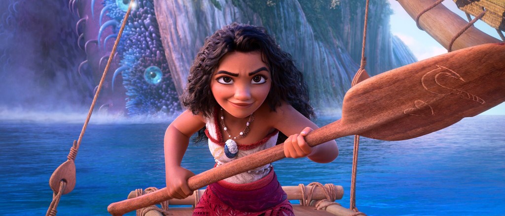 Moana (Auli'i Cravalho) hefting a paddle with a smirk.